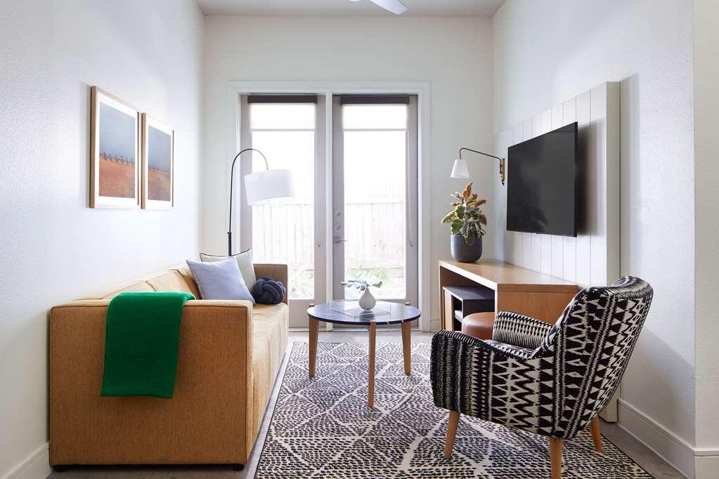 Sentral East Austin At 1614 E. Sixth Hotel Phòng bức ảnh