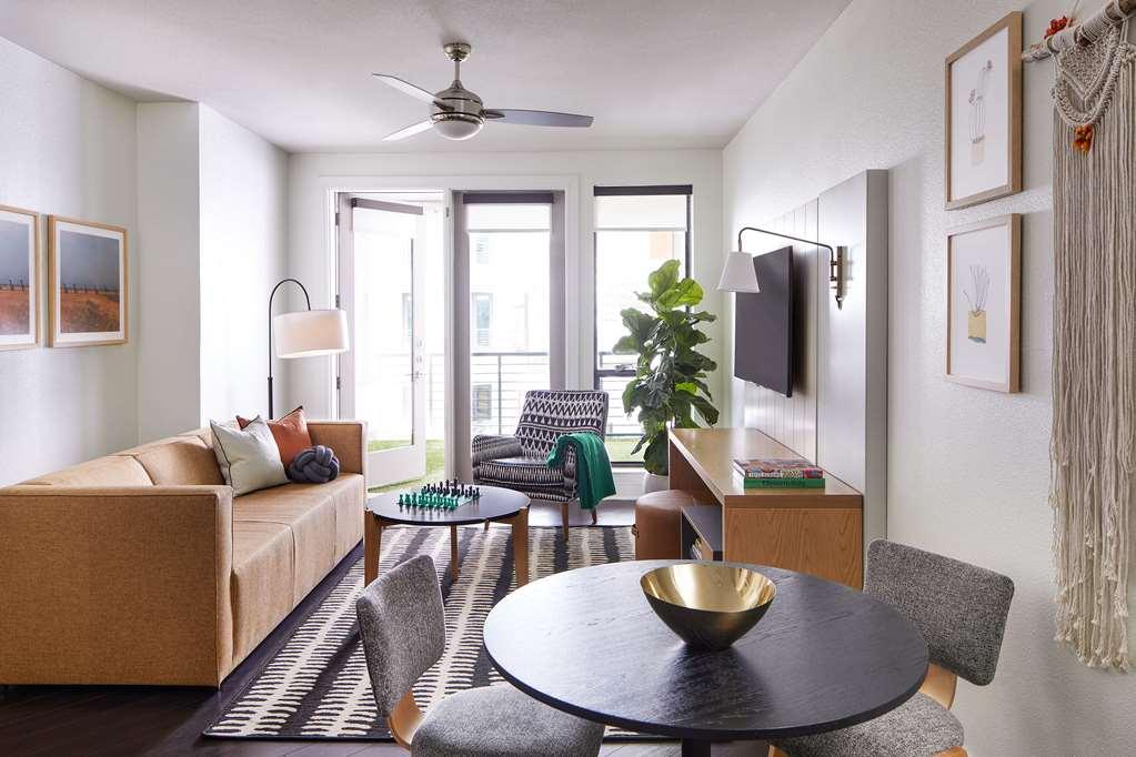 Sentral East Austin At 1614 E. Sixth Hotel Phòng bức ảnh